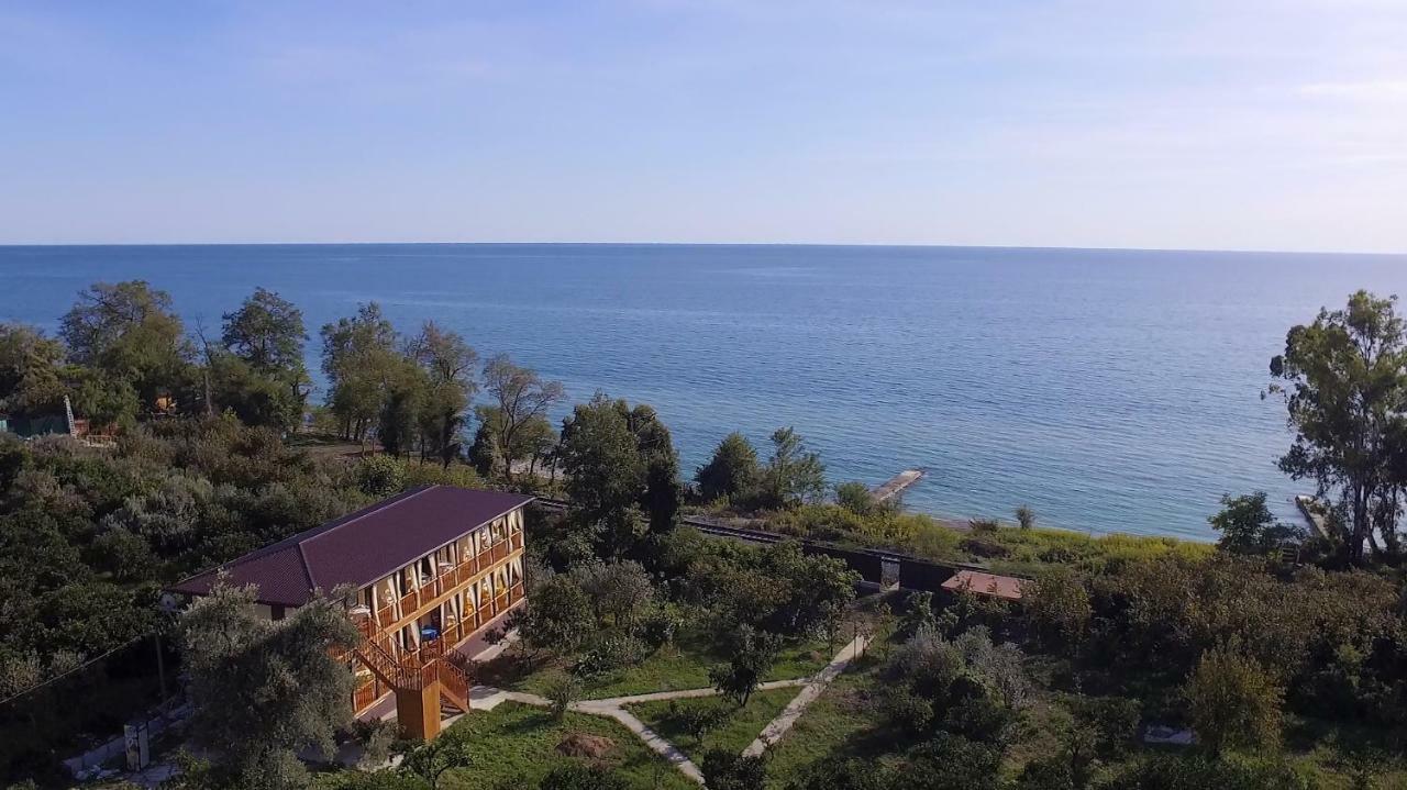 Gostievoi Dom Meri New Athos Exteriér fotografie